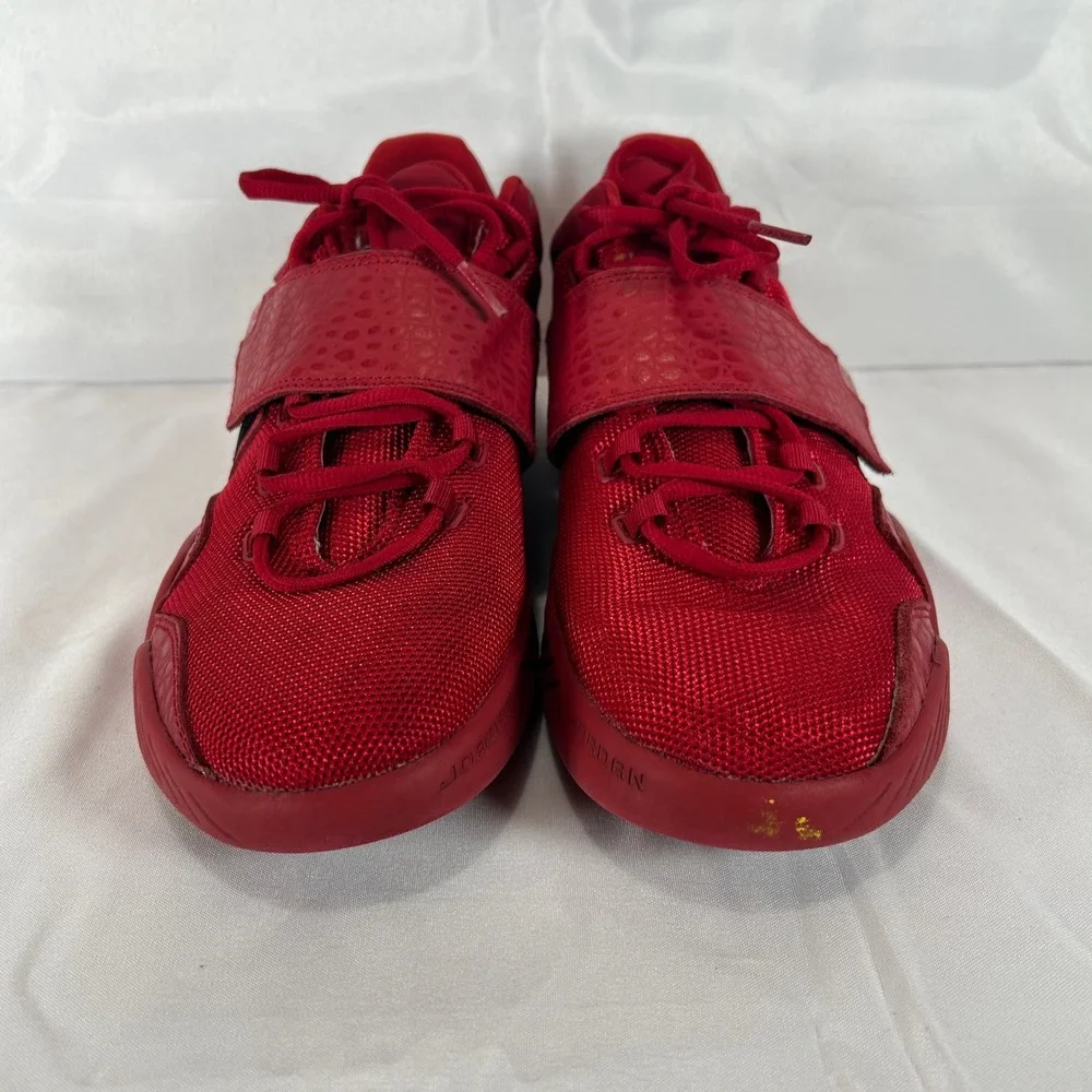 Jordan J23 Gym Red Low Top Sneakers Mens Size 10 854557-600 Basketball Shoes